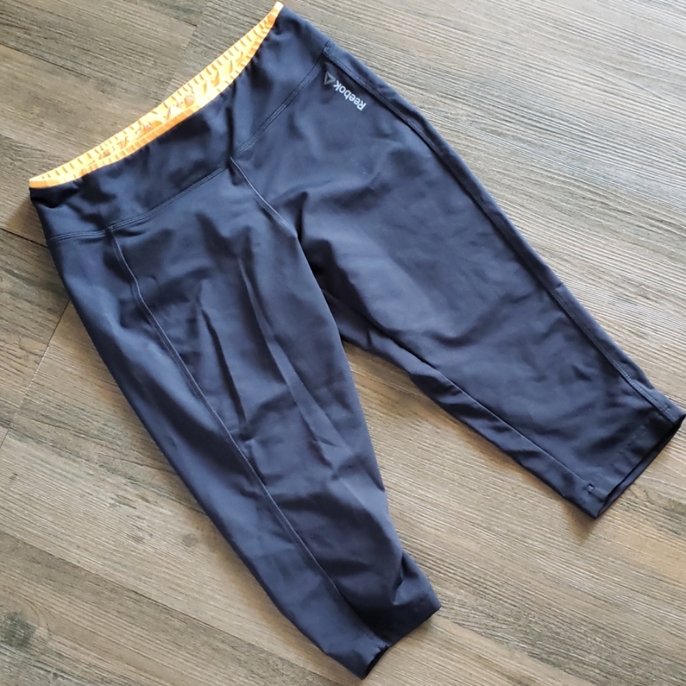 Reebok capri leggings